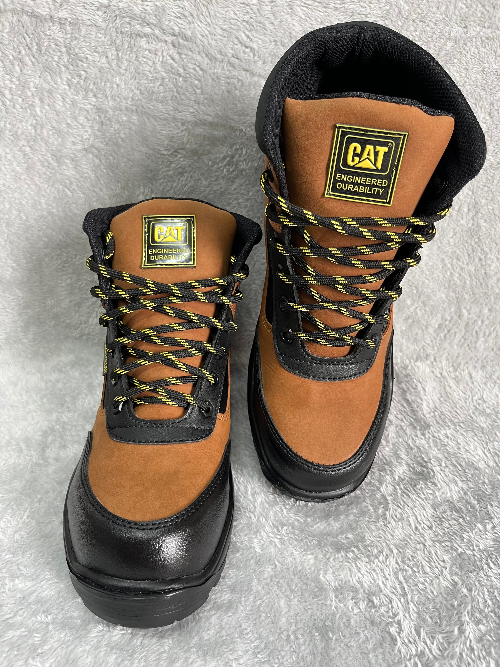 BOTA DE SEGURIDAD DIELECTRICA CON PUNTERA REF 607