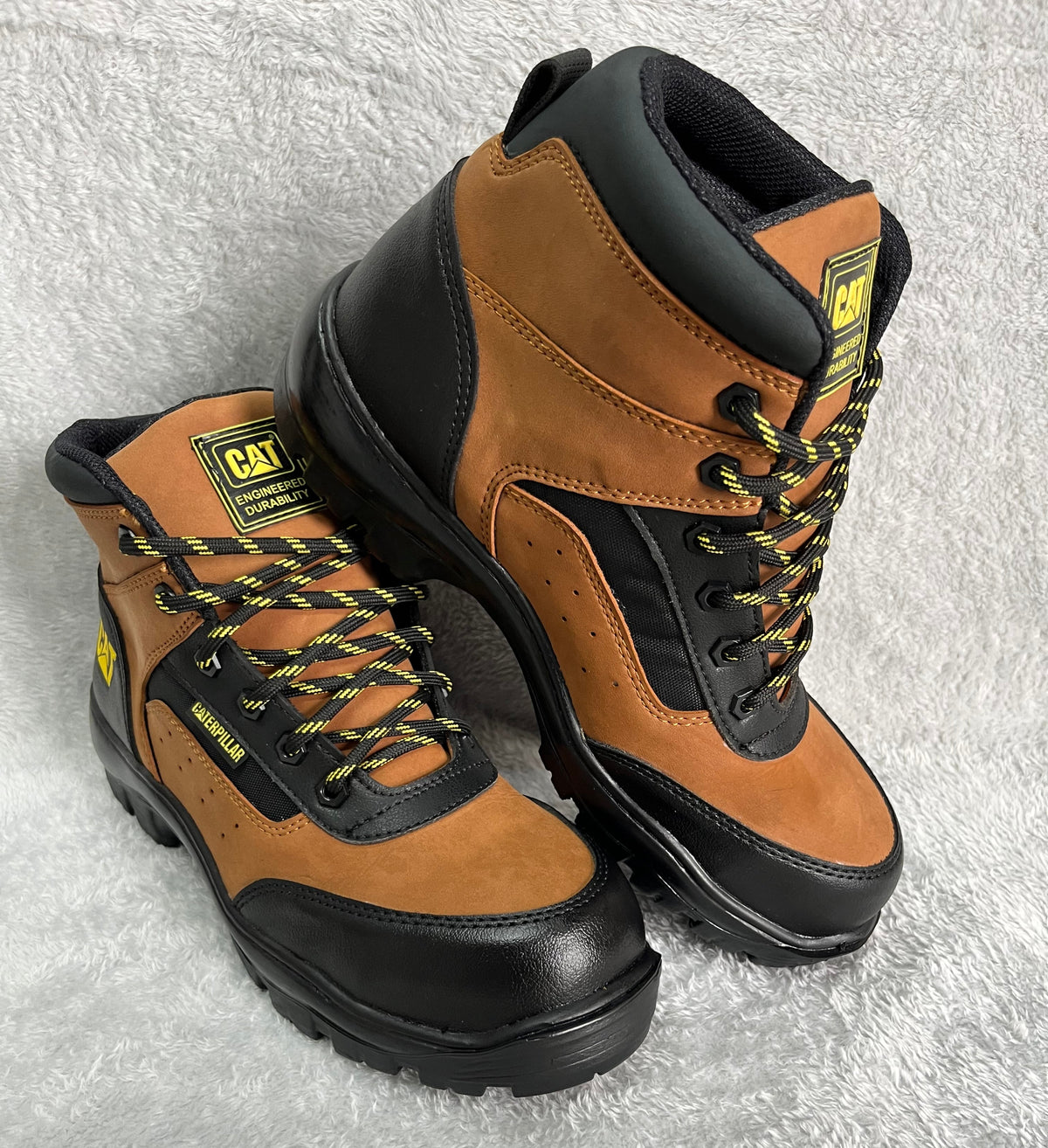 BOTA DE SEGURIDAD DIELECTRICA CON PUNTERA REF 607